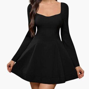 NWT Long Sleeve Women's Black Dress Size L